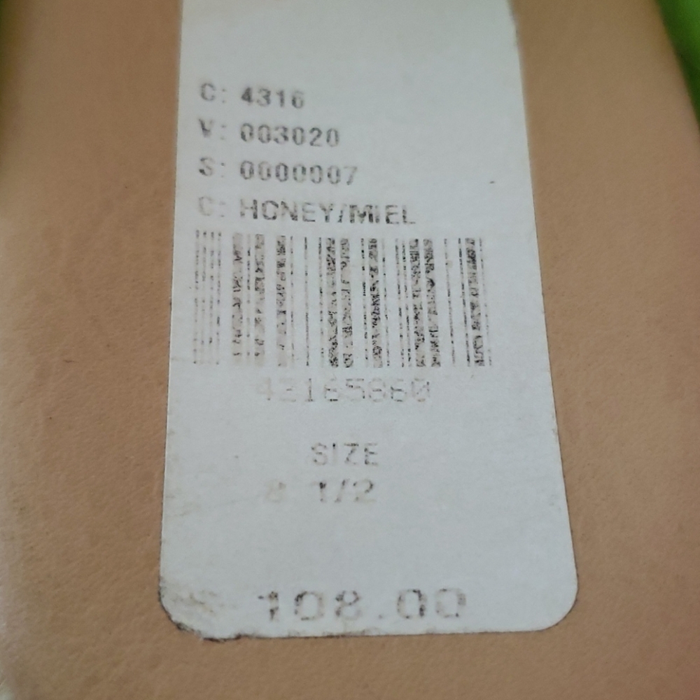 Comfortable Sandals - image 6